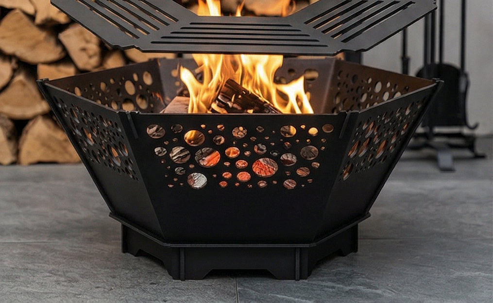 Handcrafted 2-in-1 Collapsible Fire Pit & Grill – 76 cm - Design 2