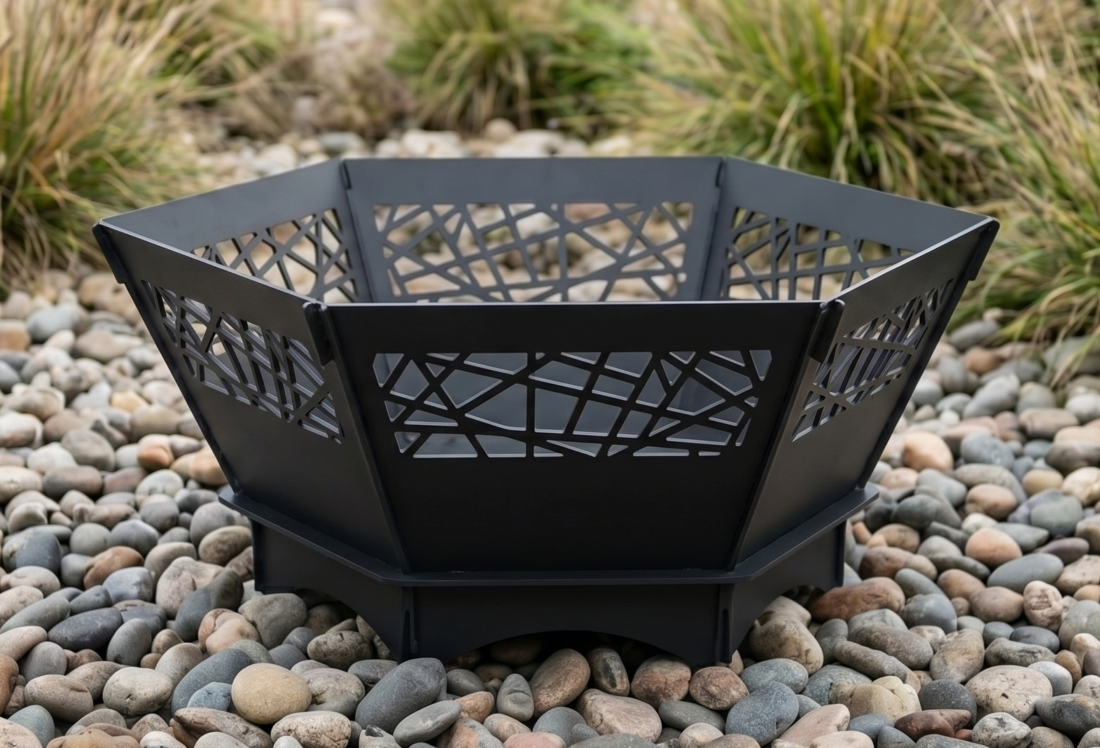 Beautiful Handcrafted Hexagon Fire Pit – 74 cm